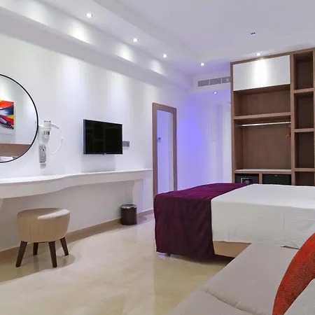 Szálloda Amethyst Napa & 4*